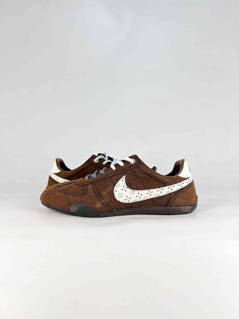 Nike Sprint Sister IR5693-256 Brown White Womens Casual Sneakers