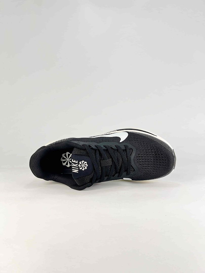 Nike Pegasus Premium SELL1688-002 Black White Running Sneakers