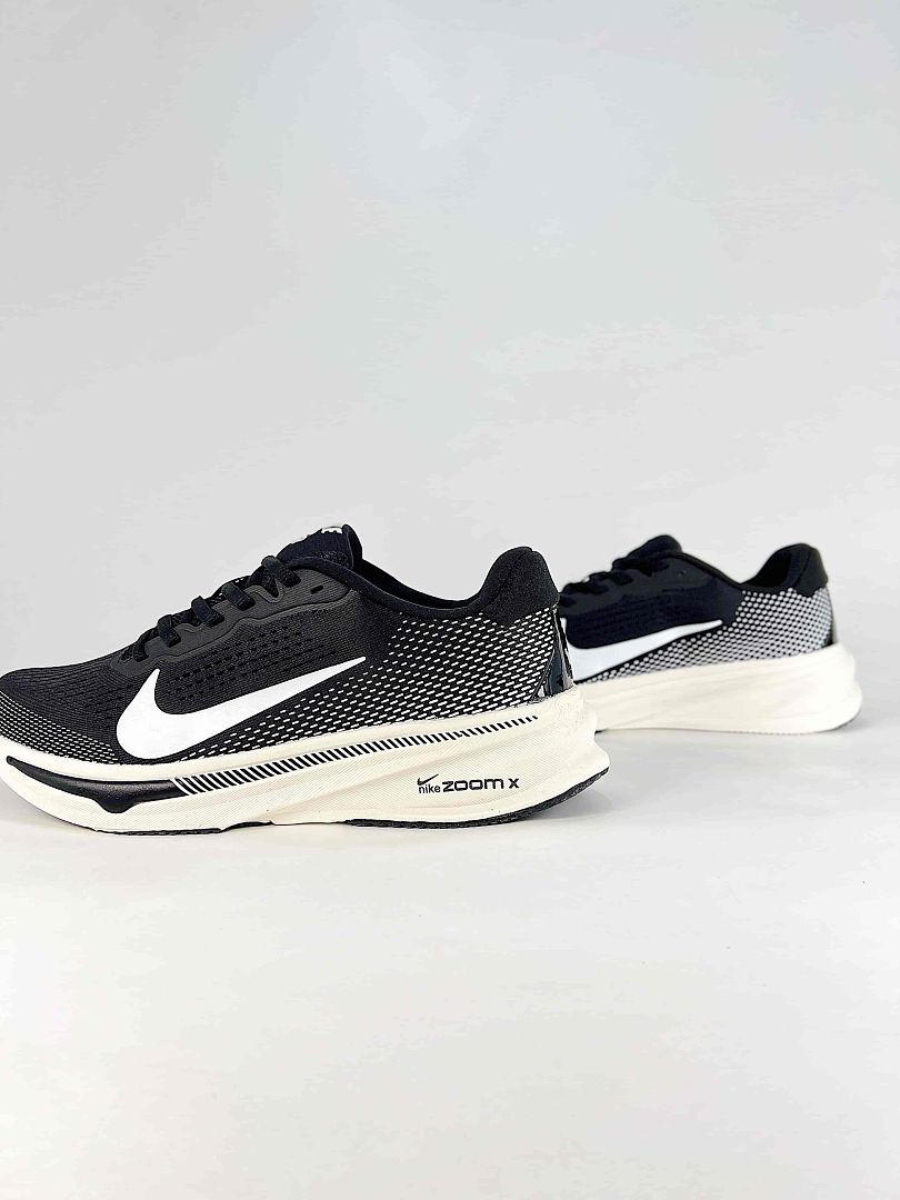 Nike Pegasus Premium SELL1688-002 Black White Running Sneakers