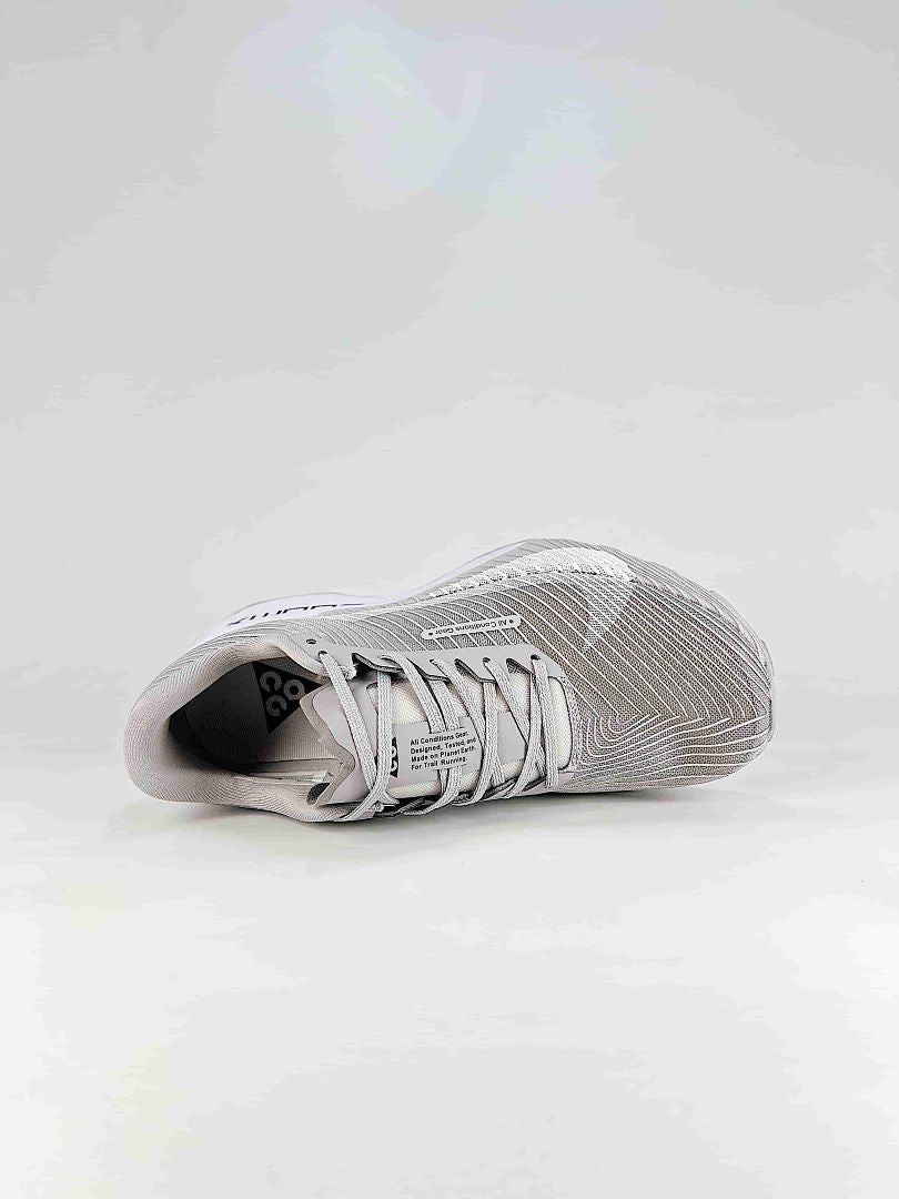 Nike ACG Ultrafly Trail White Grey Sneakers