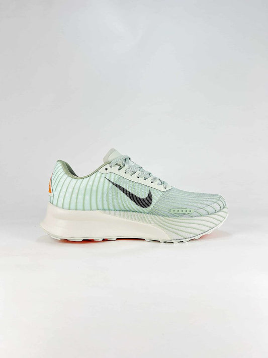 Nike ACG Ultrafly Trail Mint Green Black Sneakers